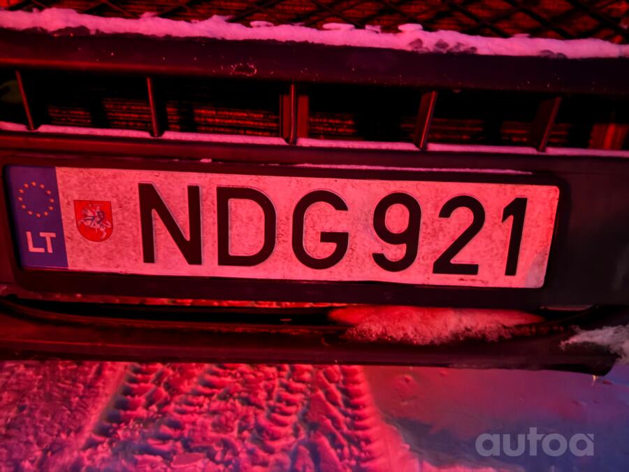 NDG921