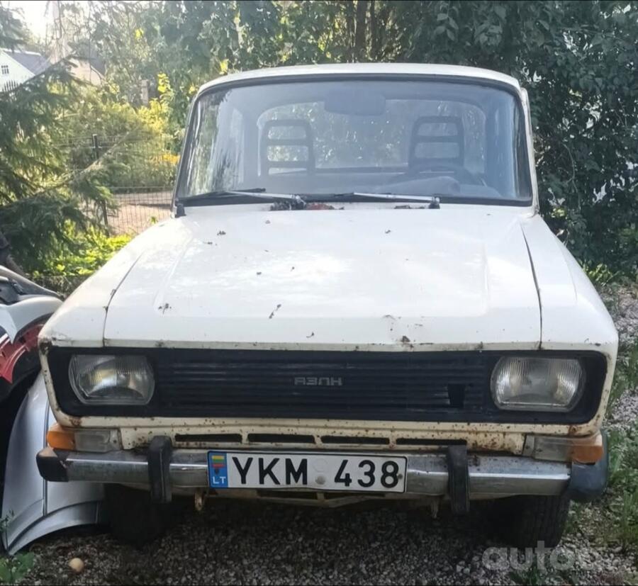YKM438