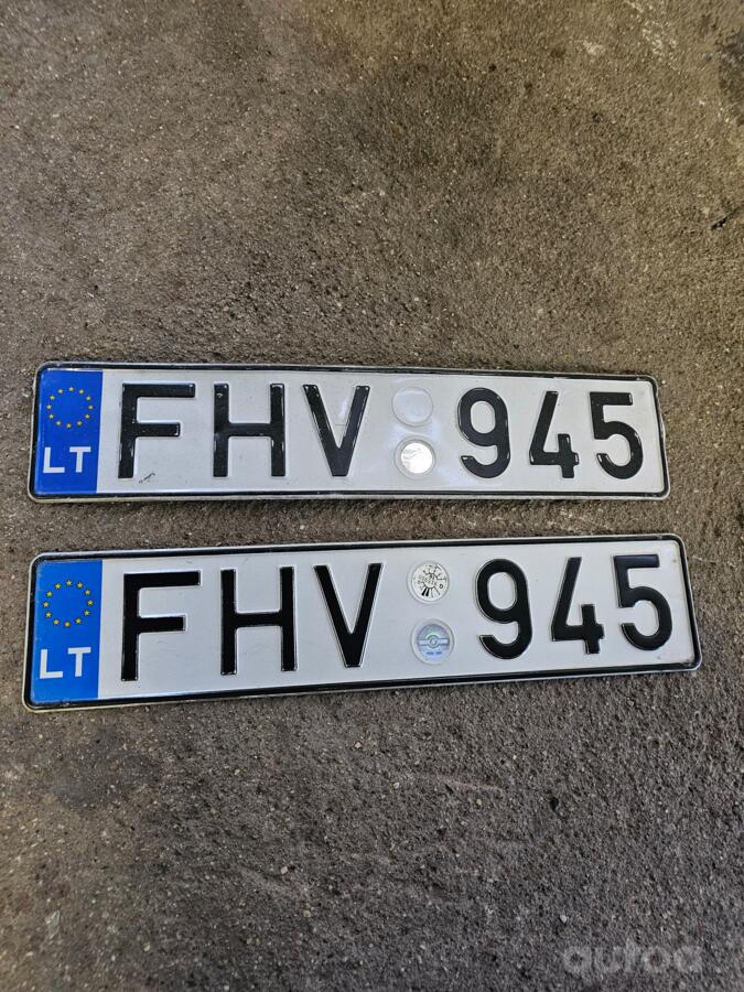 FHV945