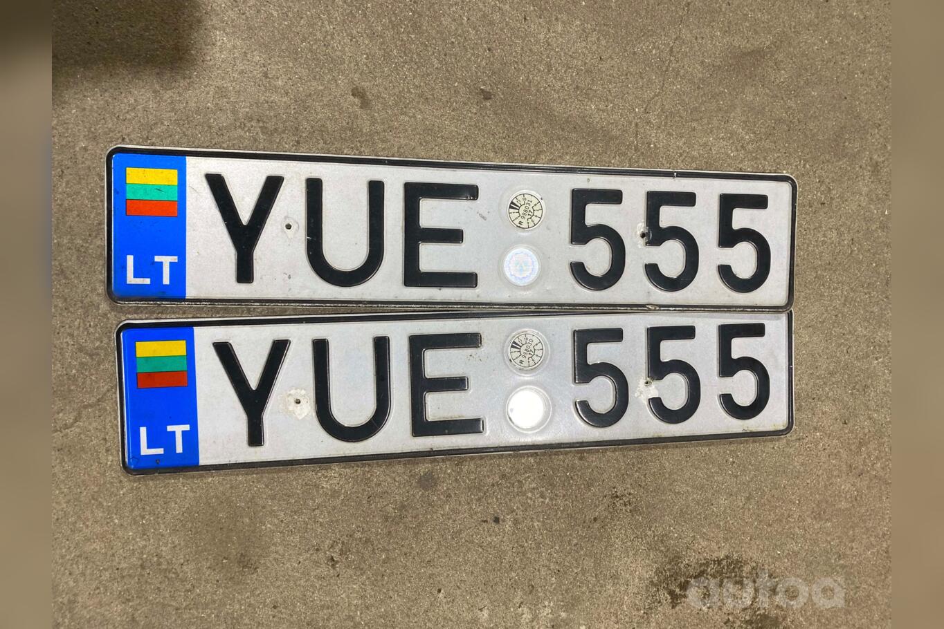 YUE555