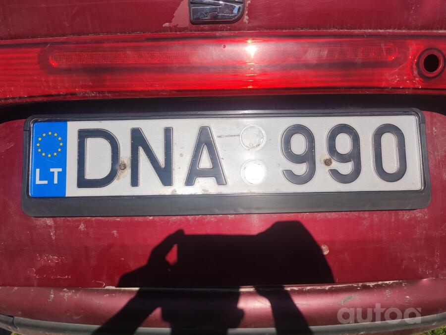 DNA 990