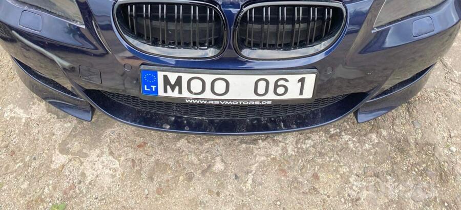 MOO061