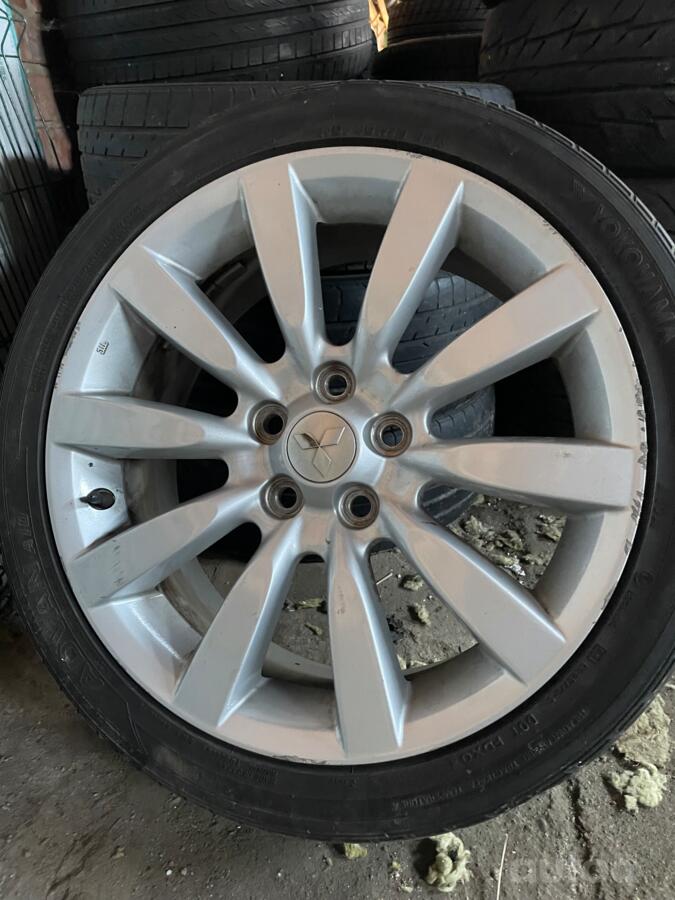 Mitsubishi, lietie