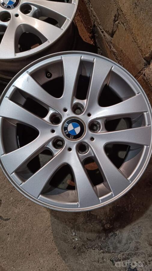 BMW, lietie