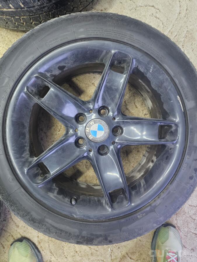 BMW, lietie
