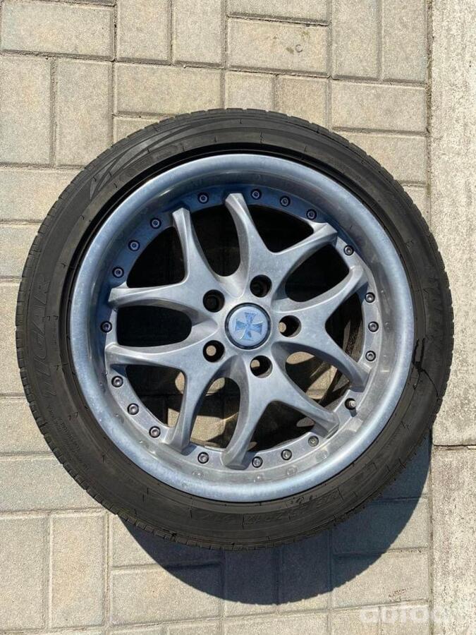 BMW, lietie