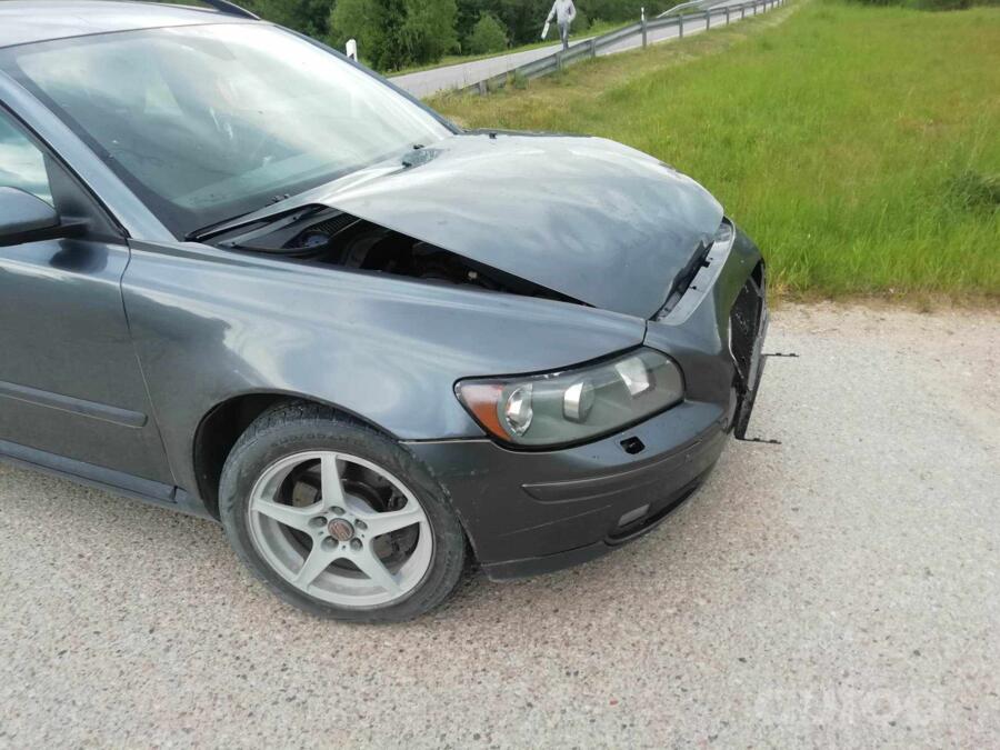 Volvo, lietie