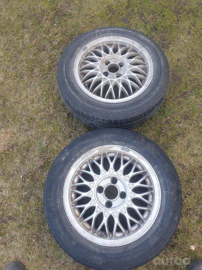 R15, lietie