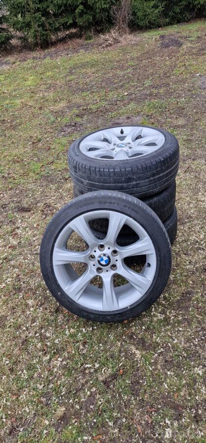 BMW, lietie