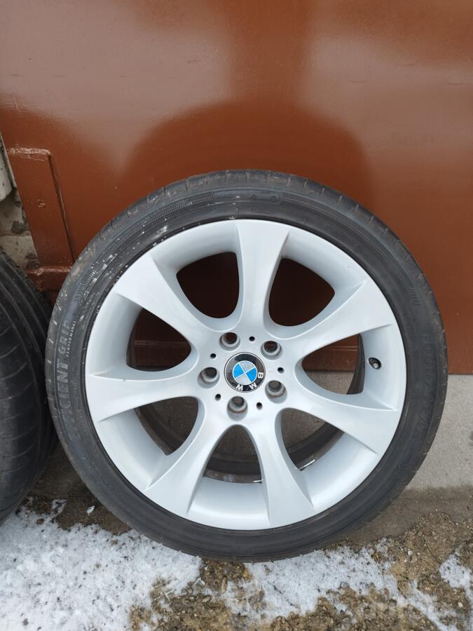 Bmw, lietie