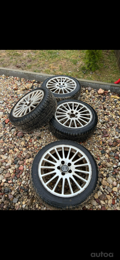 Volvo, lietie