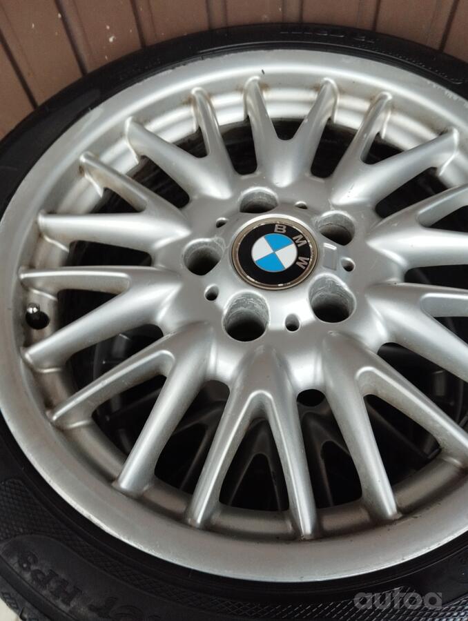 BMW, lietie