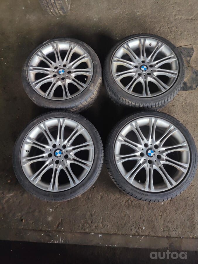 BMW, lietie