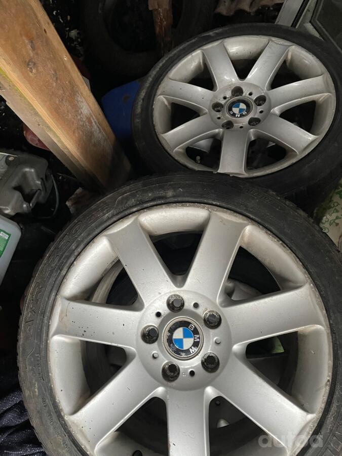 Bmw style 44, lietie