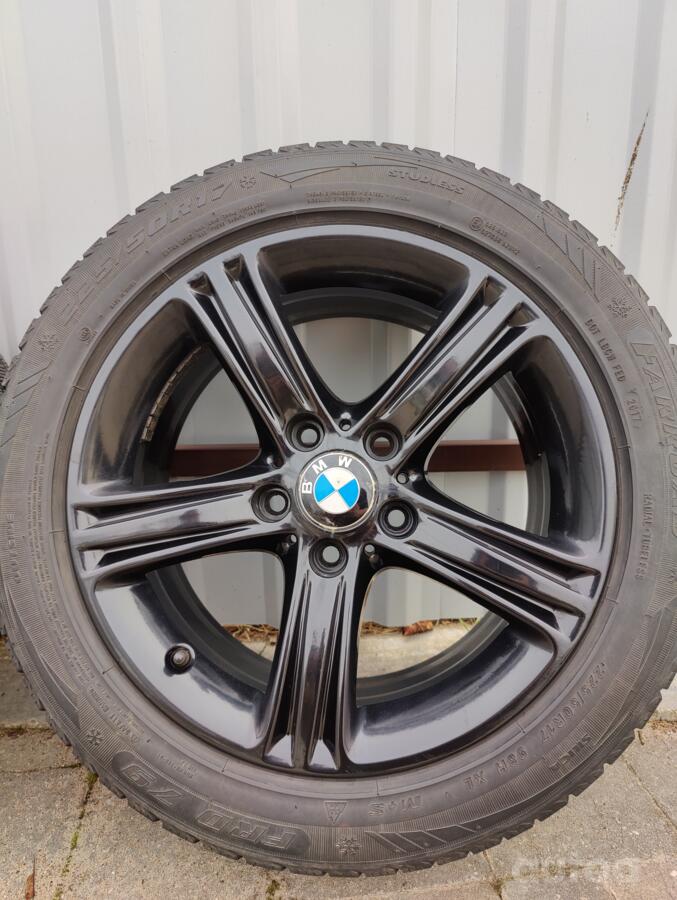 BMW, lietie
