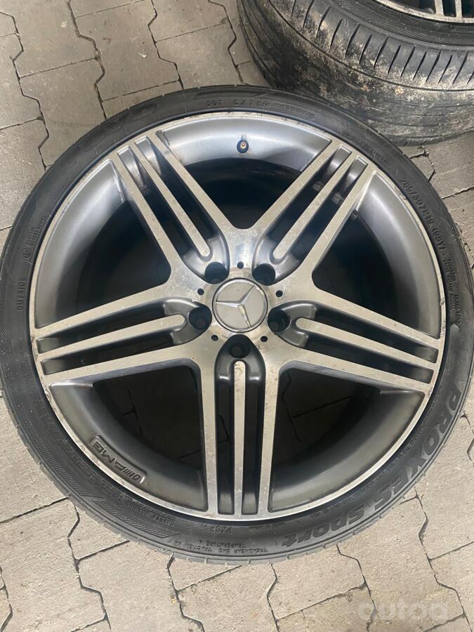 Mercedes Benz, lietie
