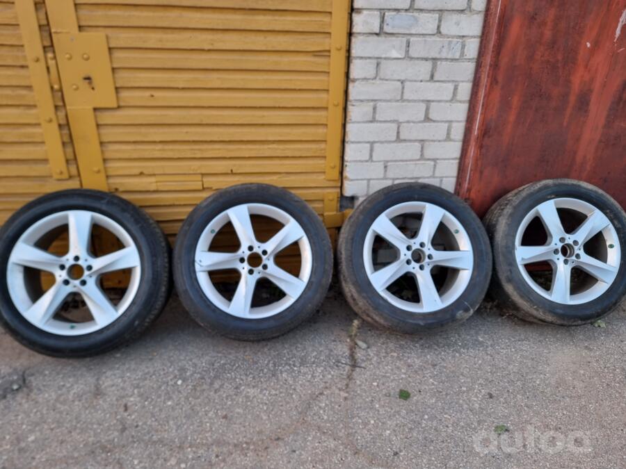 Mercedes-benz, lietie