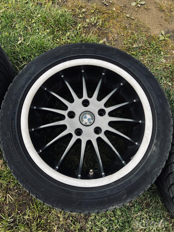 BMW, lietie