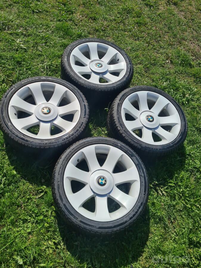 BMW, lietie