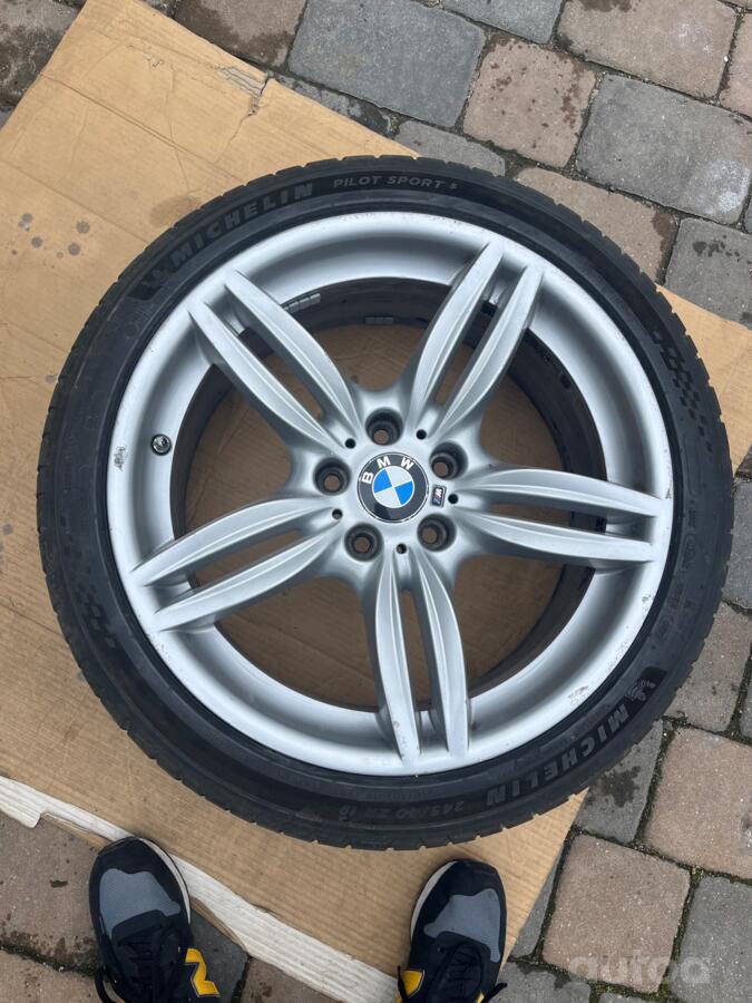 BMW, lietie