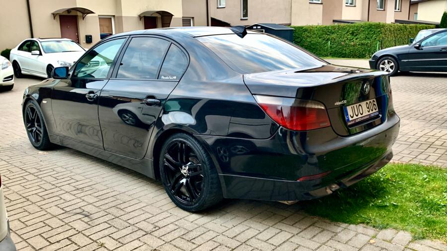 BMW, lietie