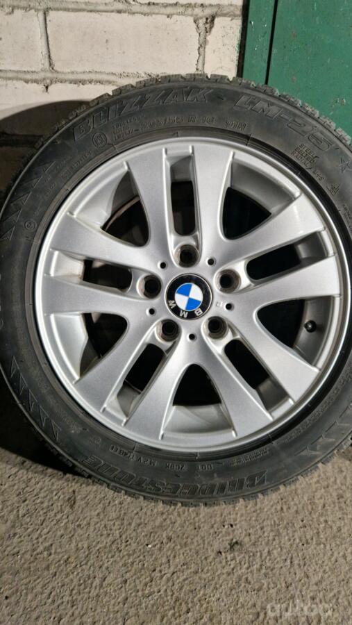 BMW, lietie