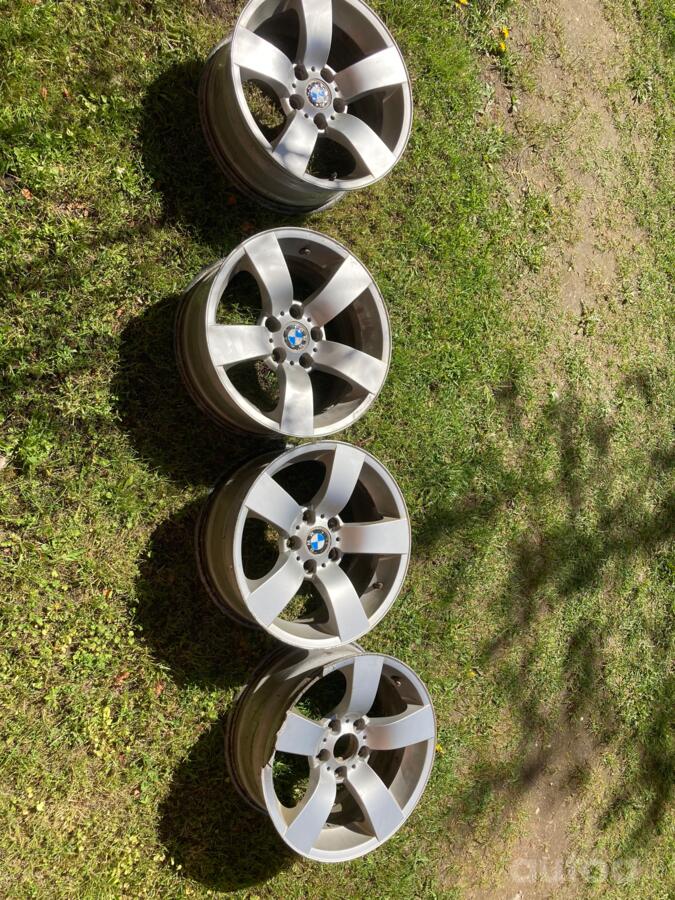 BMW, lietie