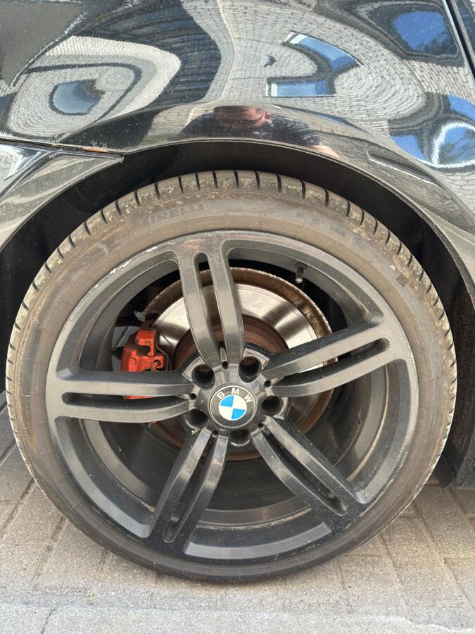 BMW, lietie