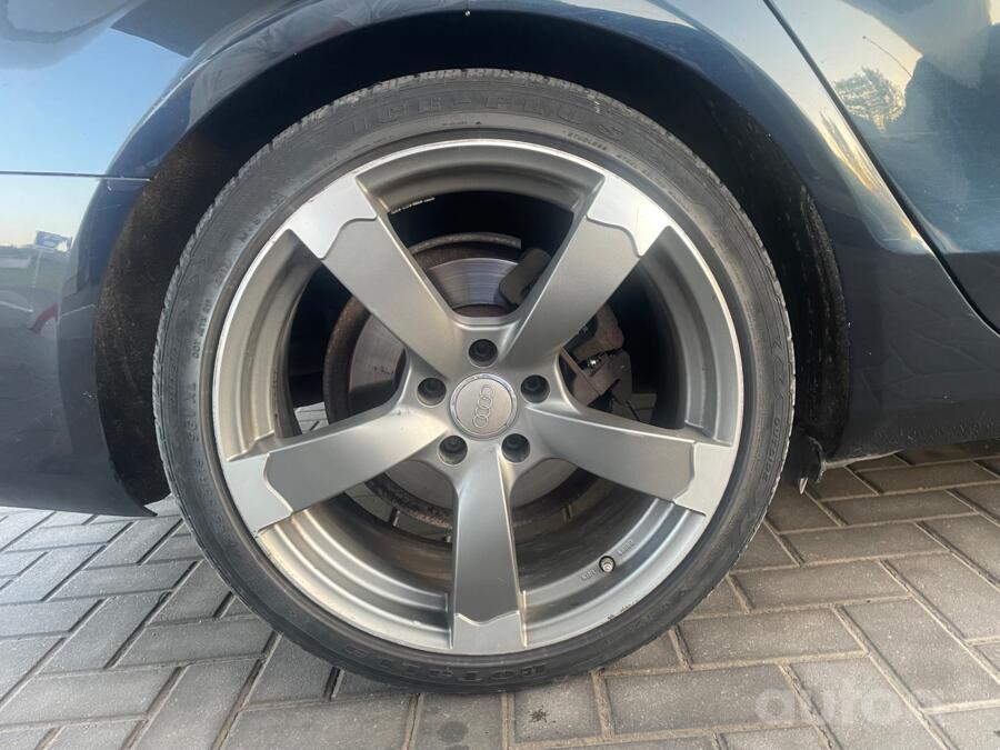 AUDI, lietie