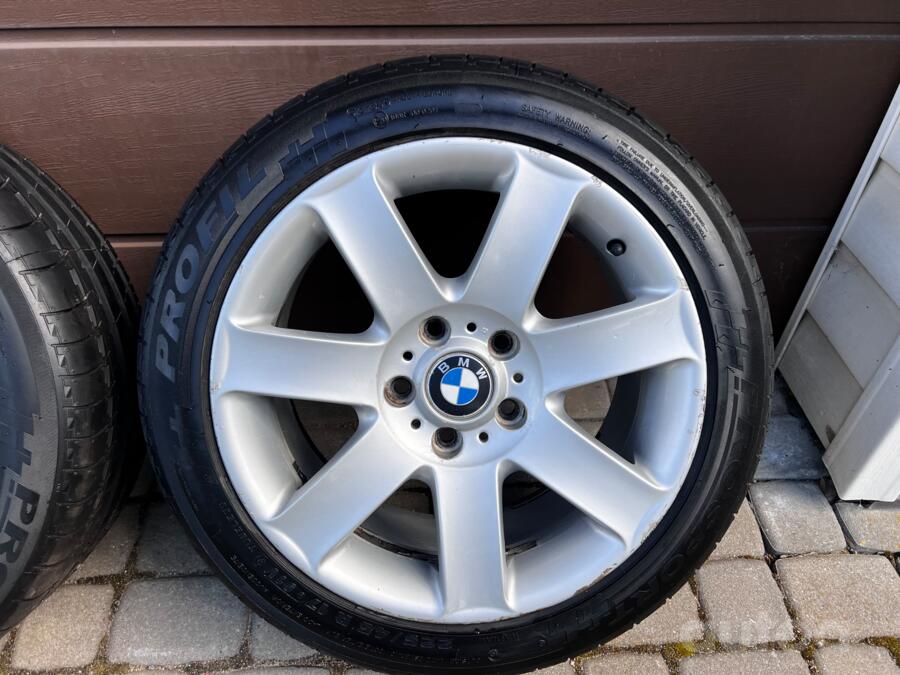 BMW, lietie