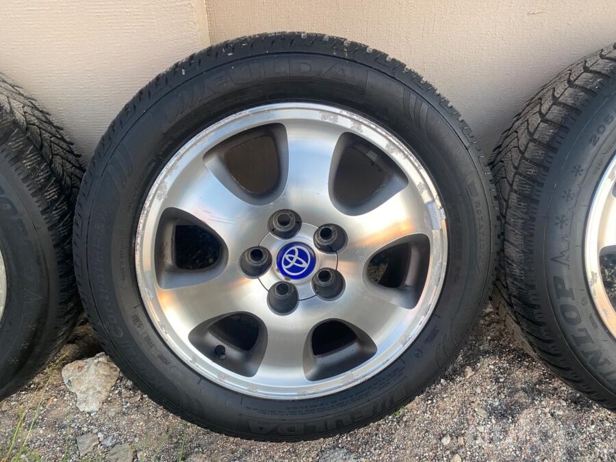 Toyota, lietie