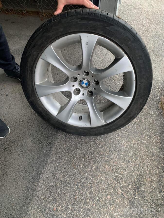 Bmw, lietie
