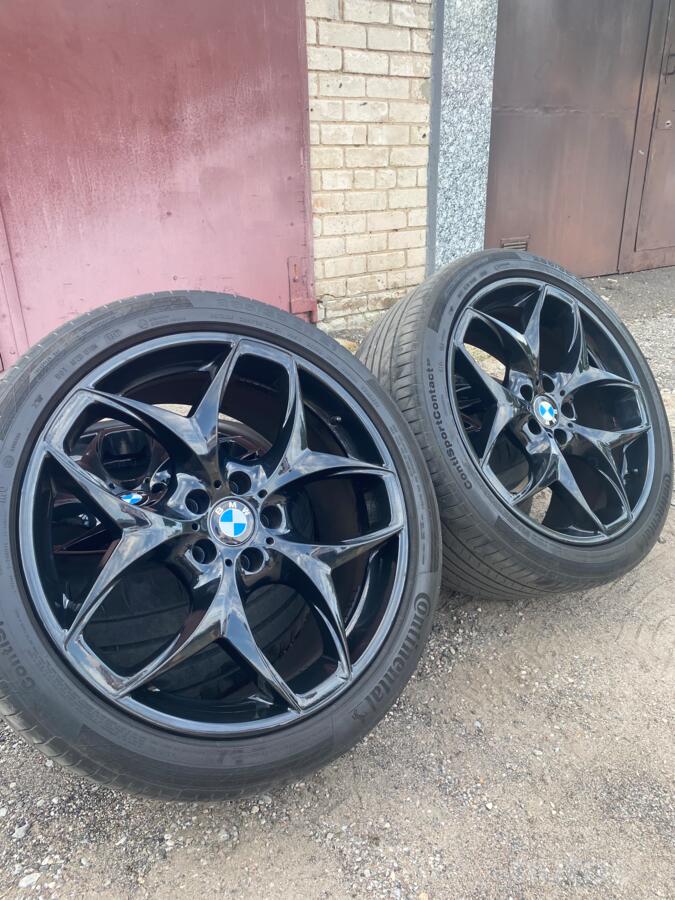 BMW, lietie