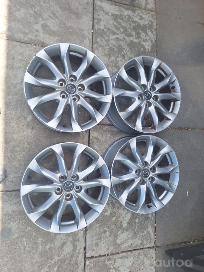 Mazda, lietie