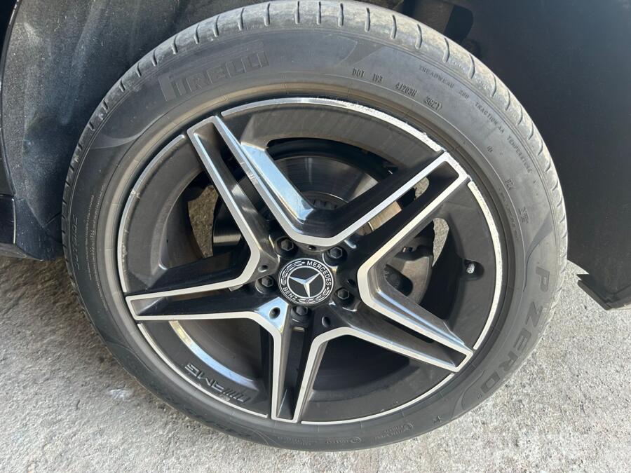 Mersedes benz, lietie