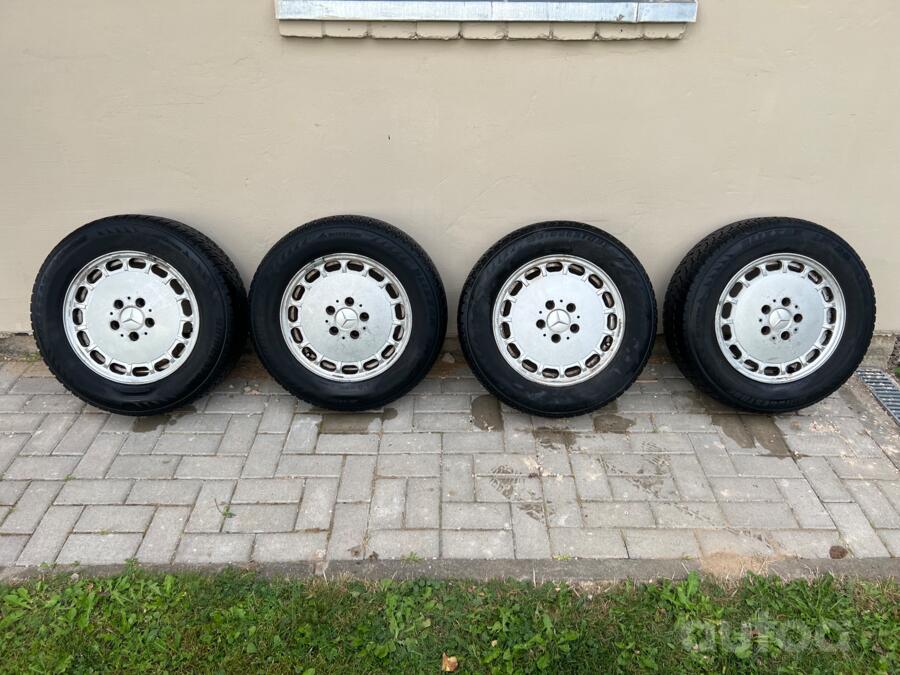 Mercedes, lietie
