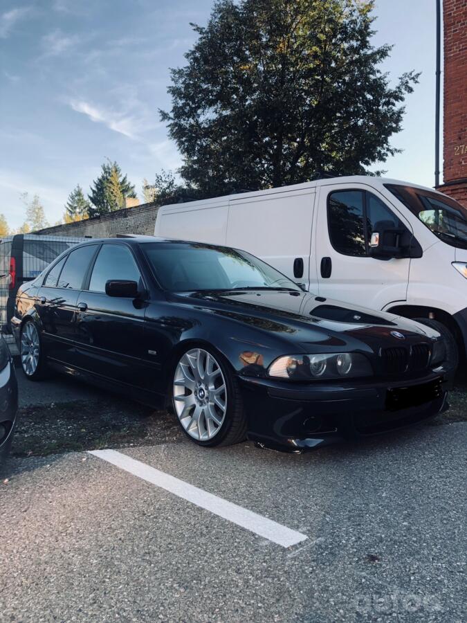 BMW, lietie