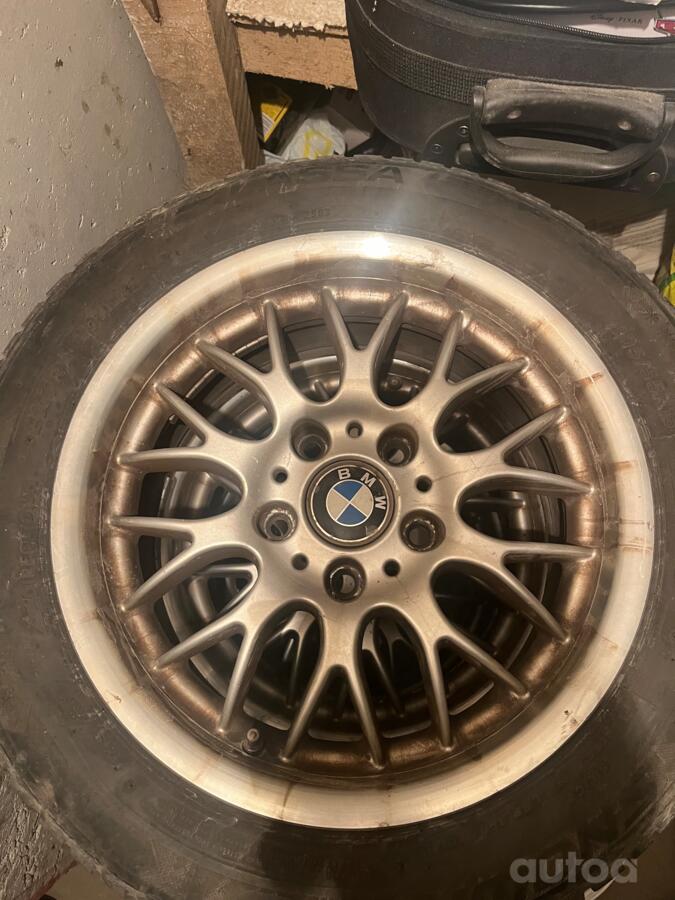 BMW, lietie