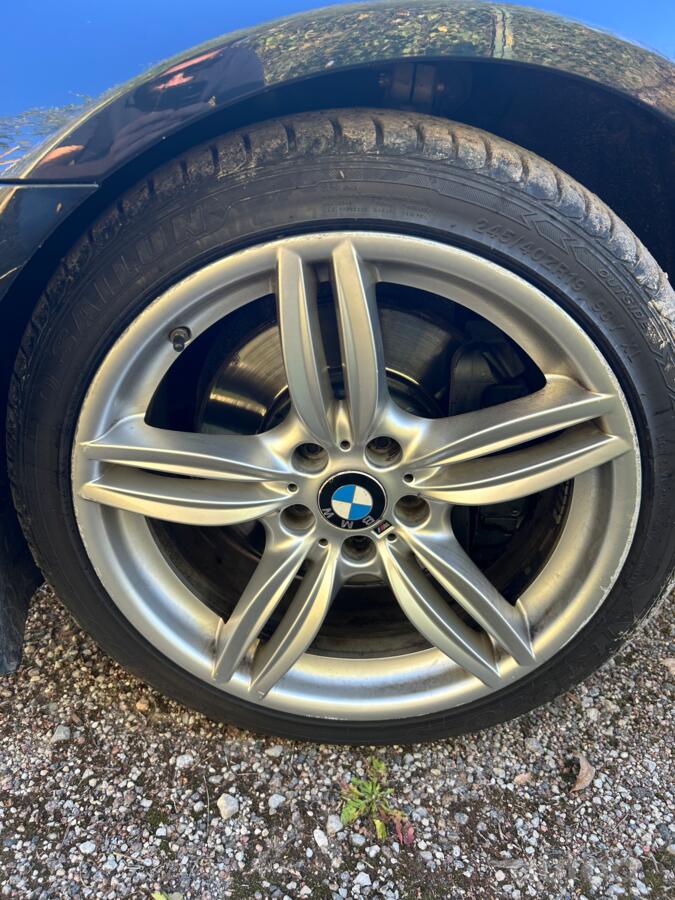 BMW, lietie