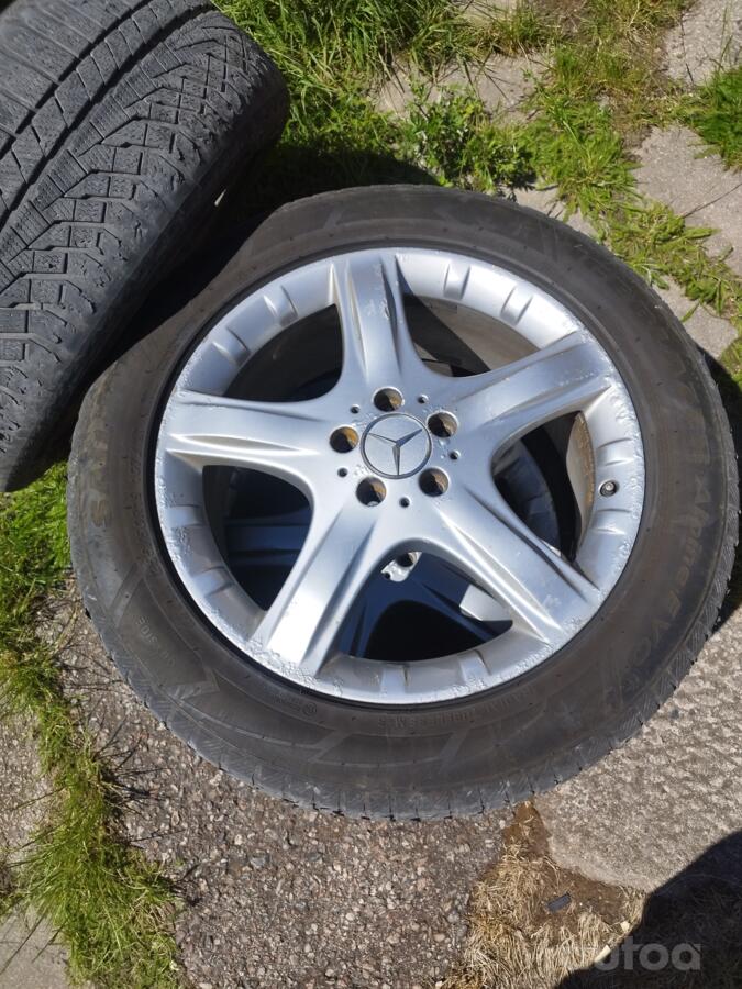 Mercedes, lietie
