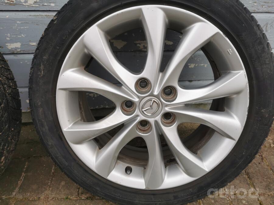Mazda, lietie