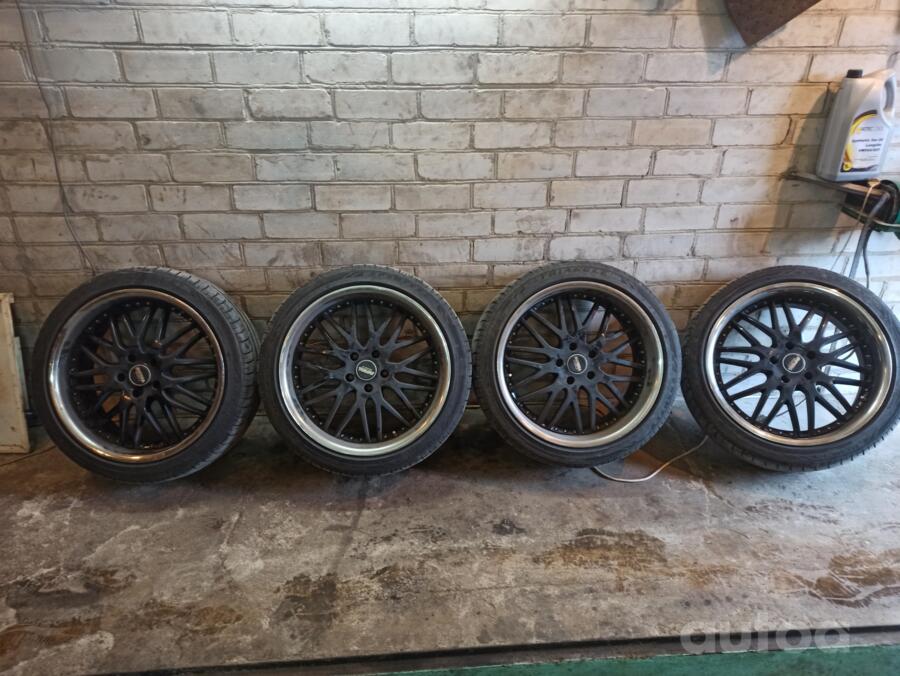 Royal wheels, lietie