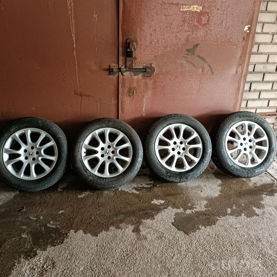Oem, lietie
