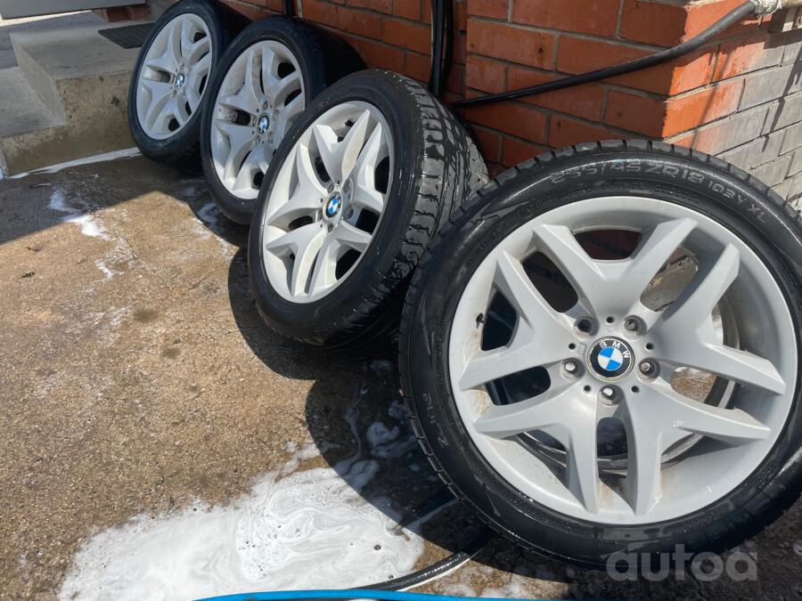 BMW, lietie