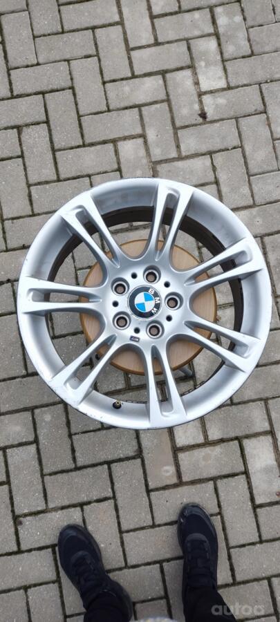 BMW, lietie