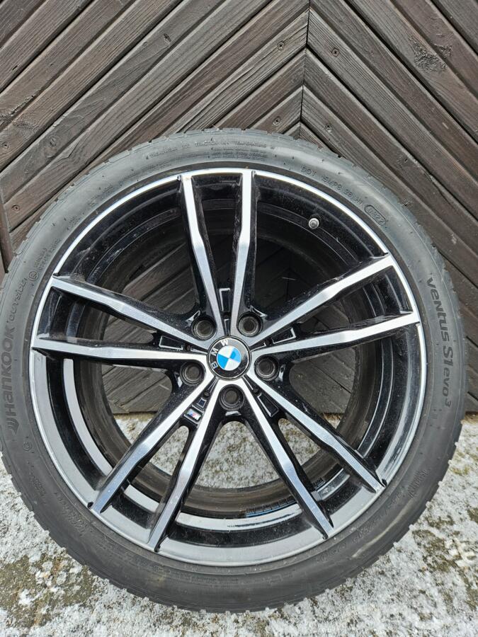 BMW, lietie