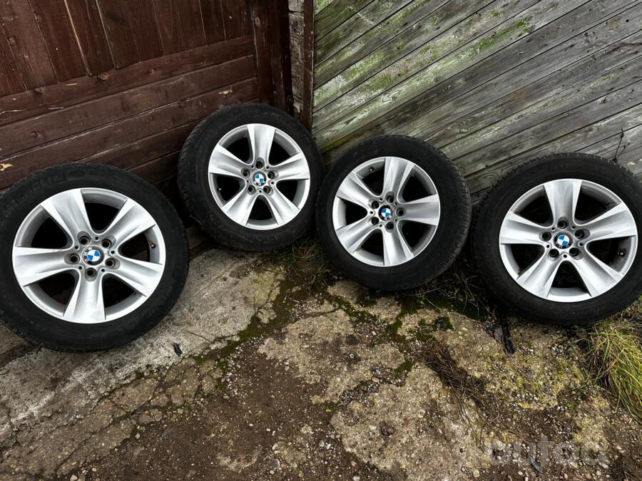 BMW, lietie