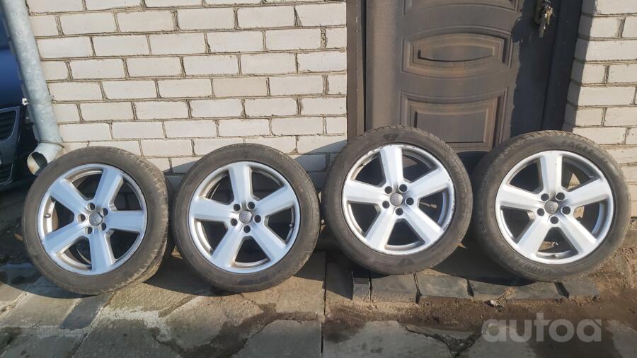 AUDI, lietie