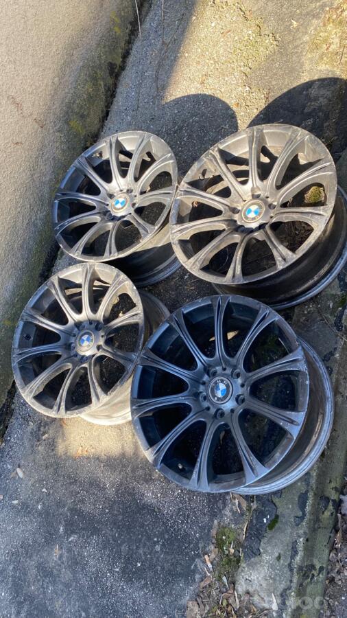 BMW, lietie