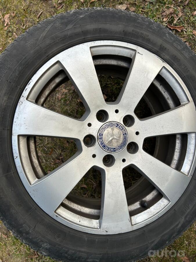Mercedes, lietie